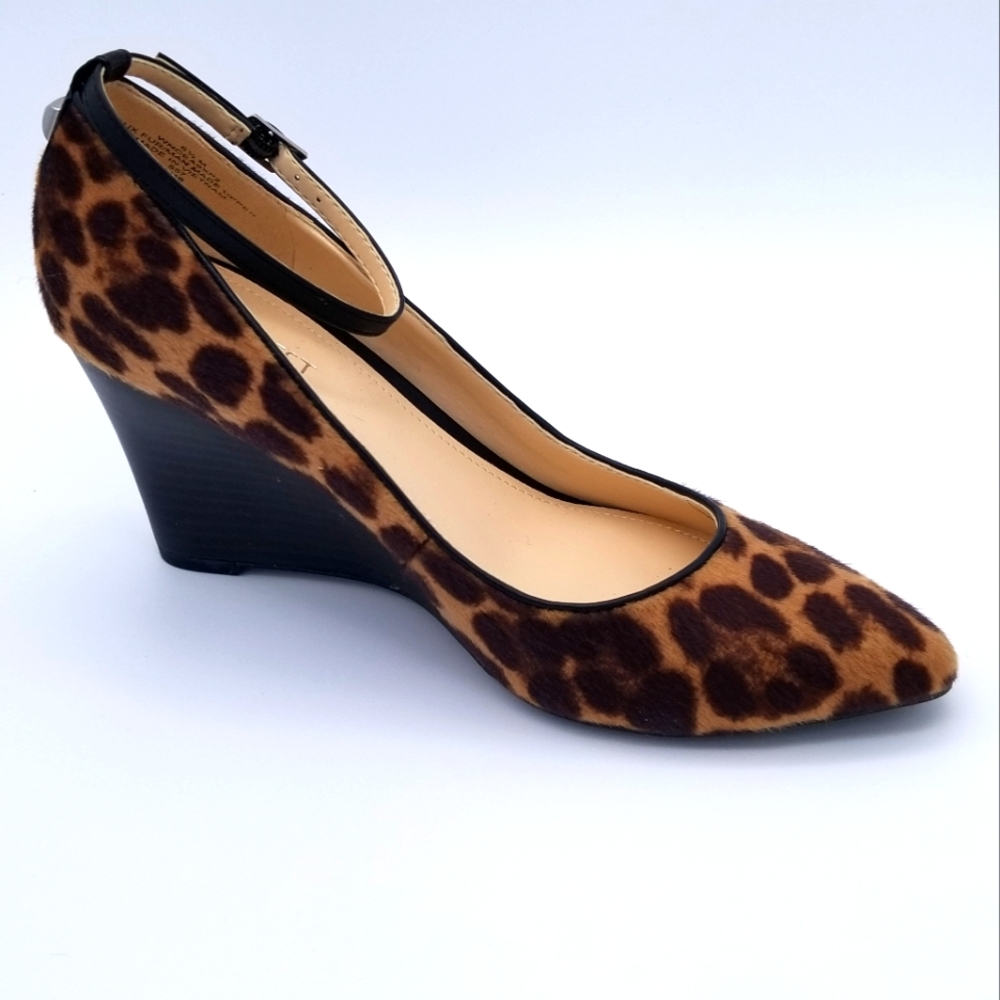 NEW Nine West CEAPXP2 Leopard Wedges Sz 6.5